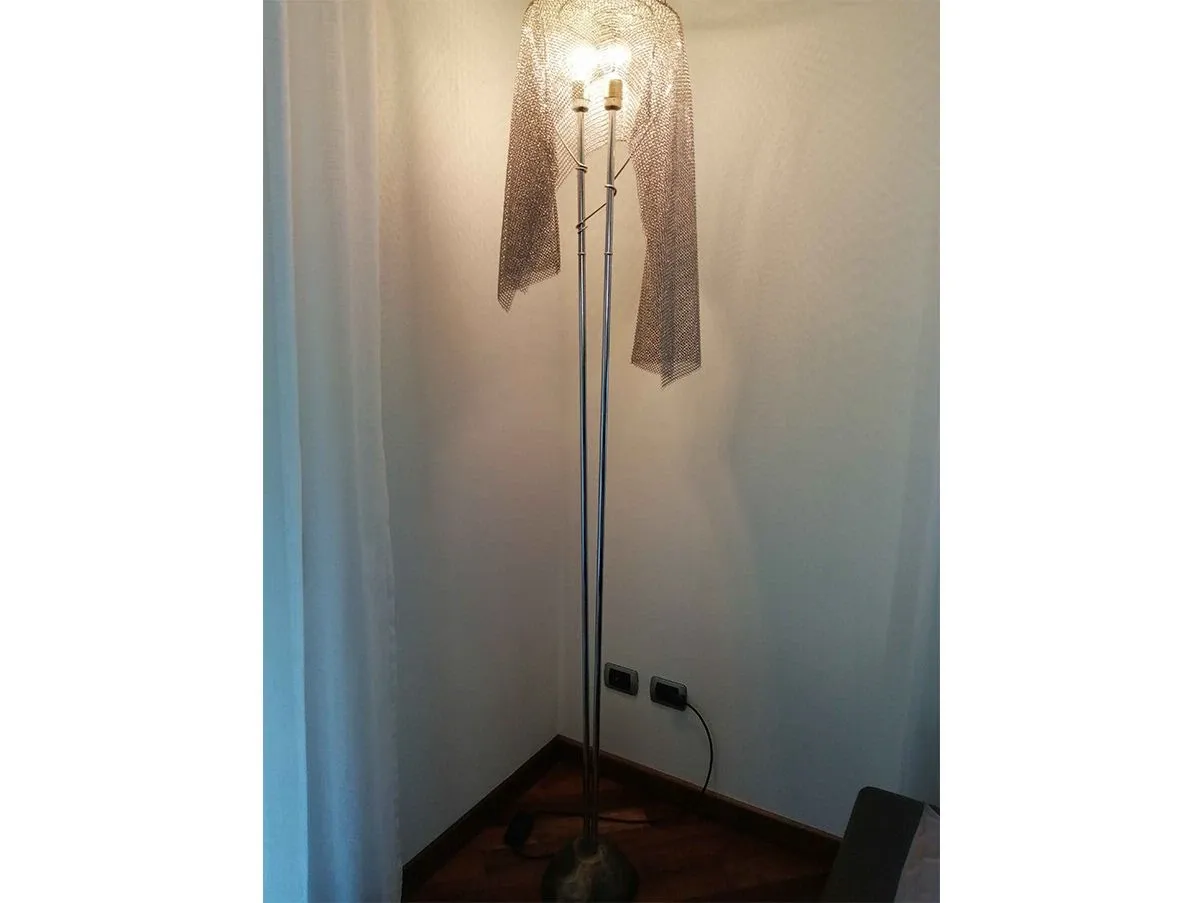 Lampada da terra Anchise in metallo, Artemide 2