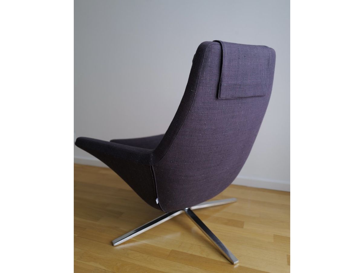 Metropolitan armchair in purple fabric 4
