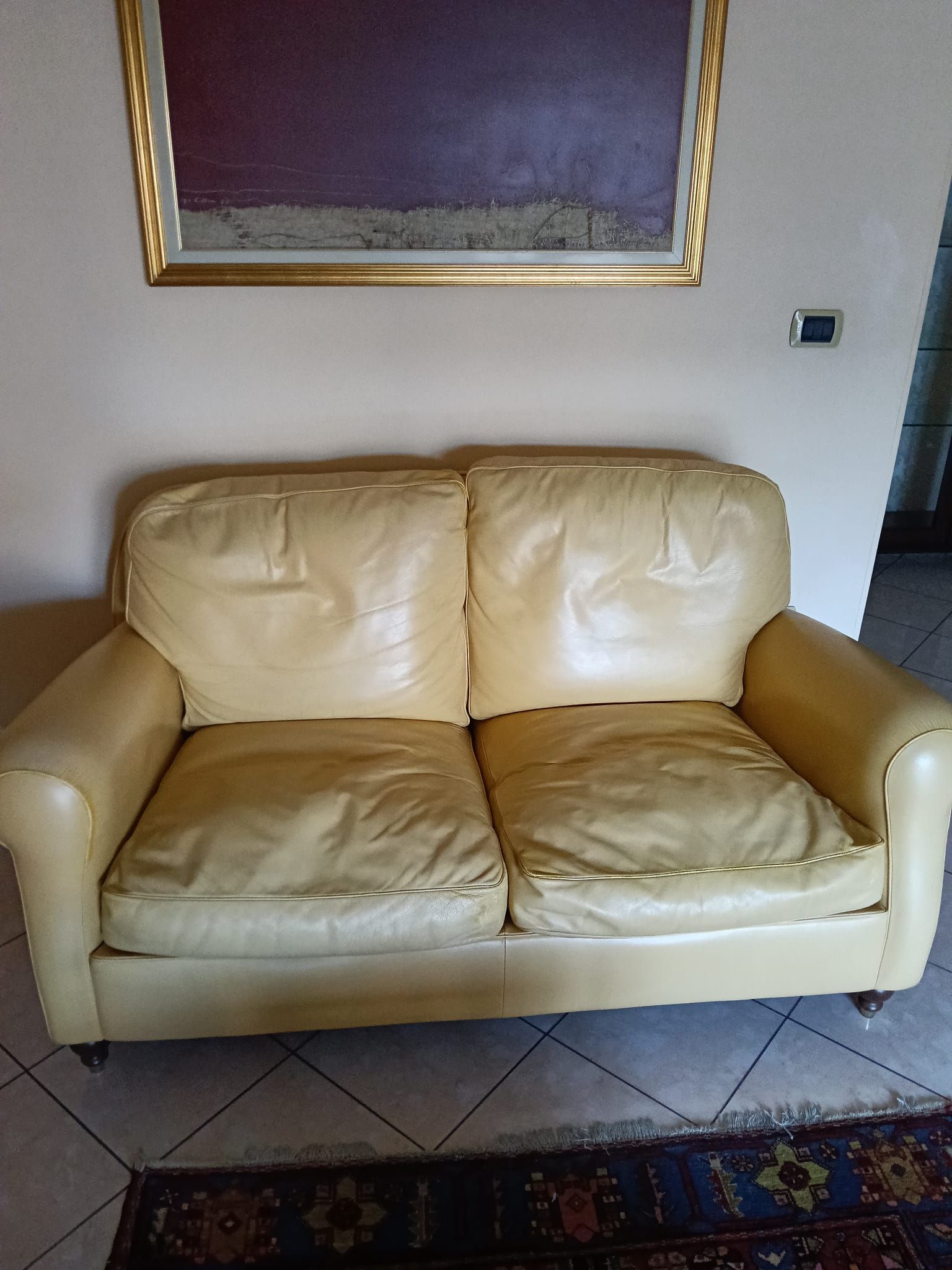 2-Sitzer Sofa aus gelbem Leder Main