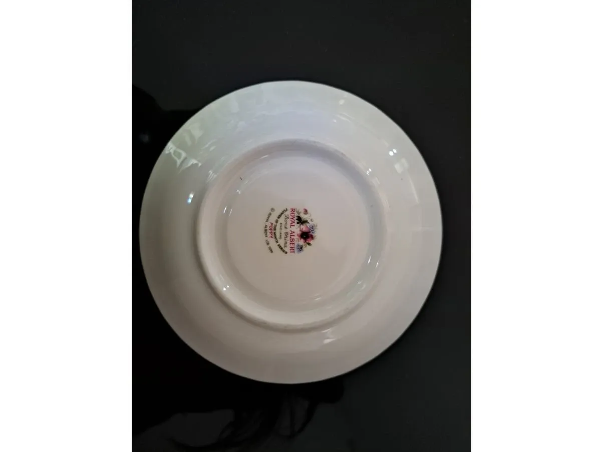 Vintage Flowers ot the Month tea set (1970s), Royal Allbert 4