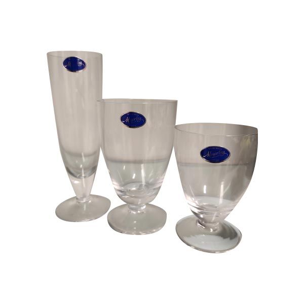 Set of 18 crystal glasses, Mayerling image
