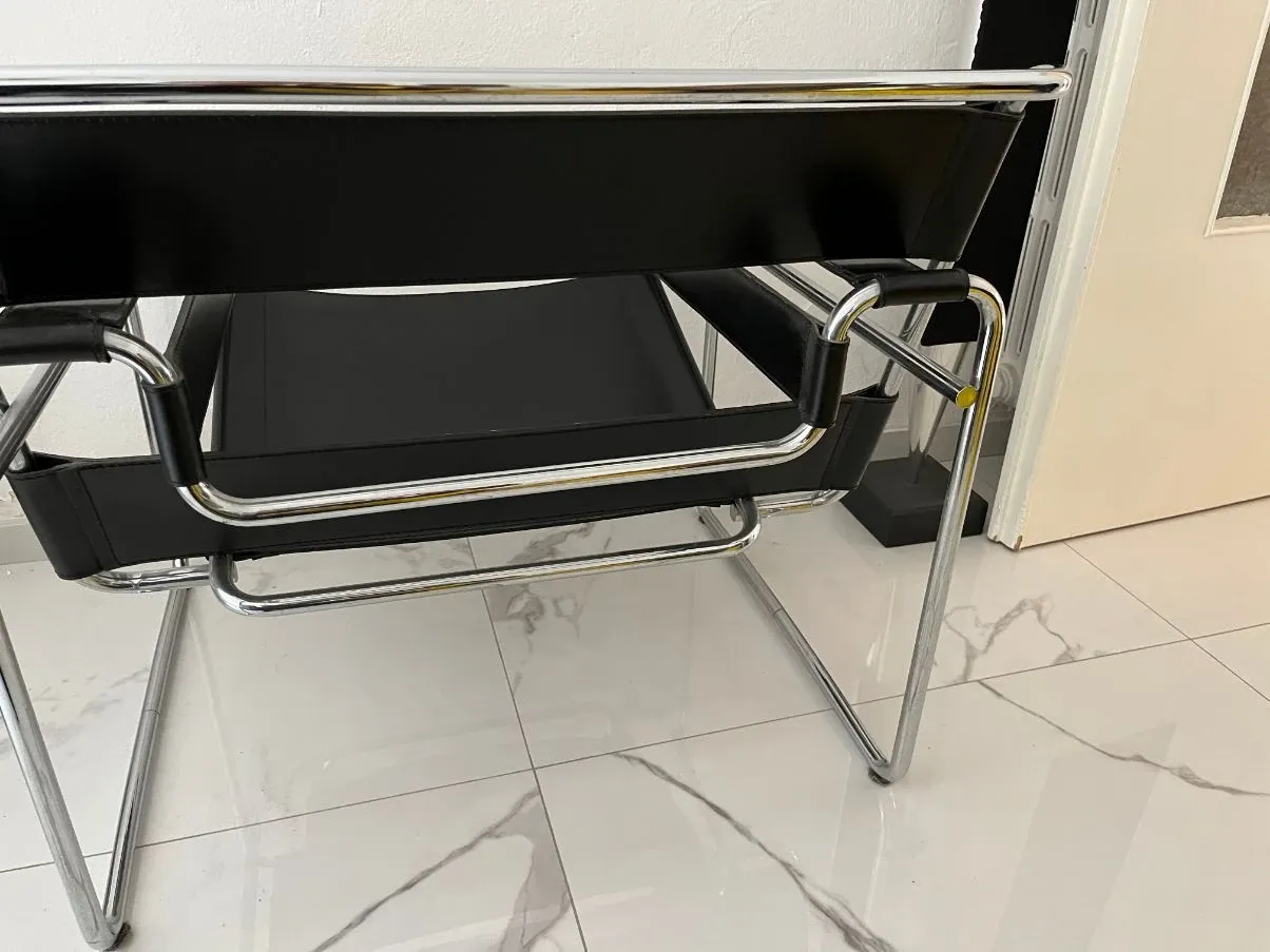 Wassily B3 armchair by Marcel Breuer, Gavina 7