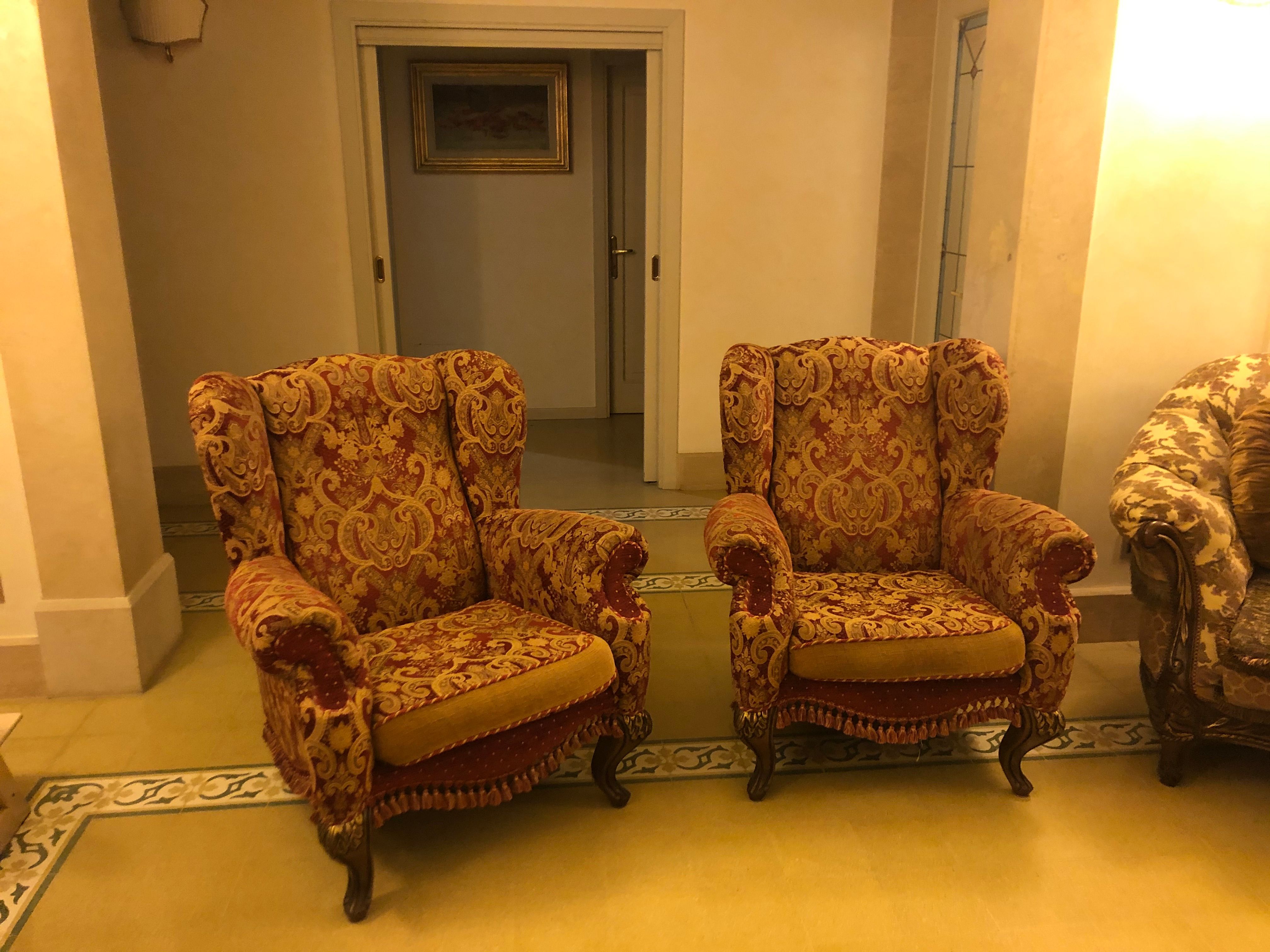 Set of 1 Canova 4-seater sofa and 2 Marquise armchairs, Mantellassi 1926 Details