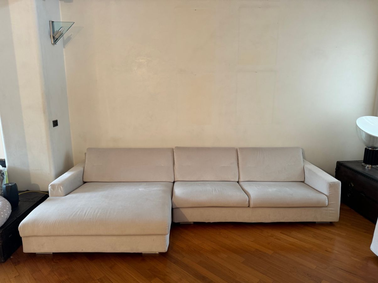 6-seater modular sofa padded with goose down, Arketipo Defects