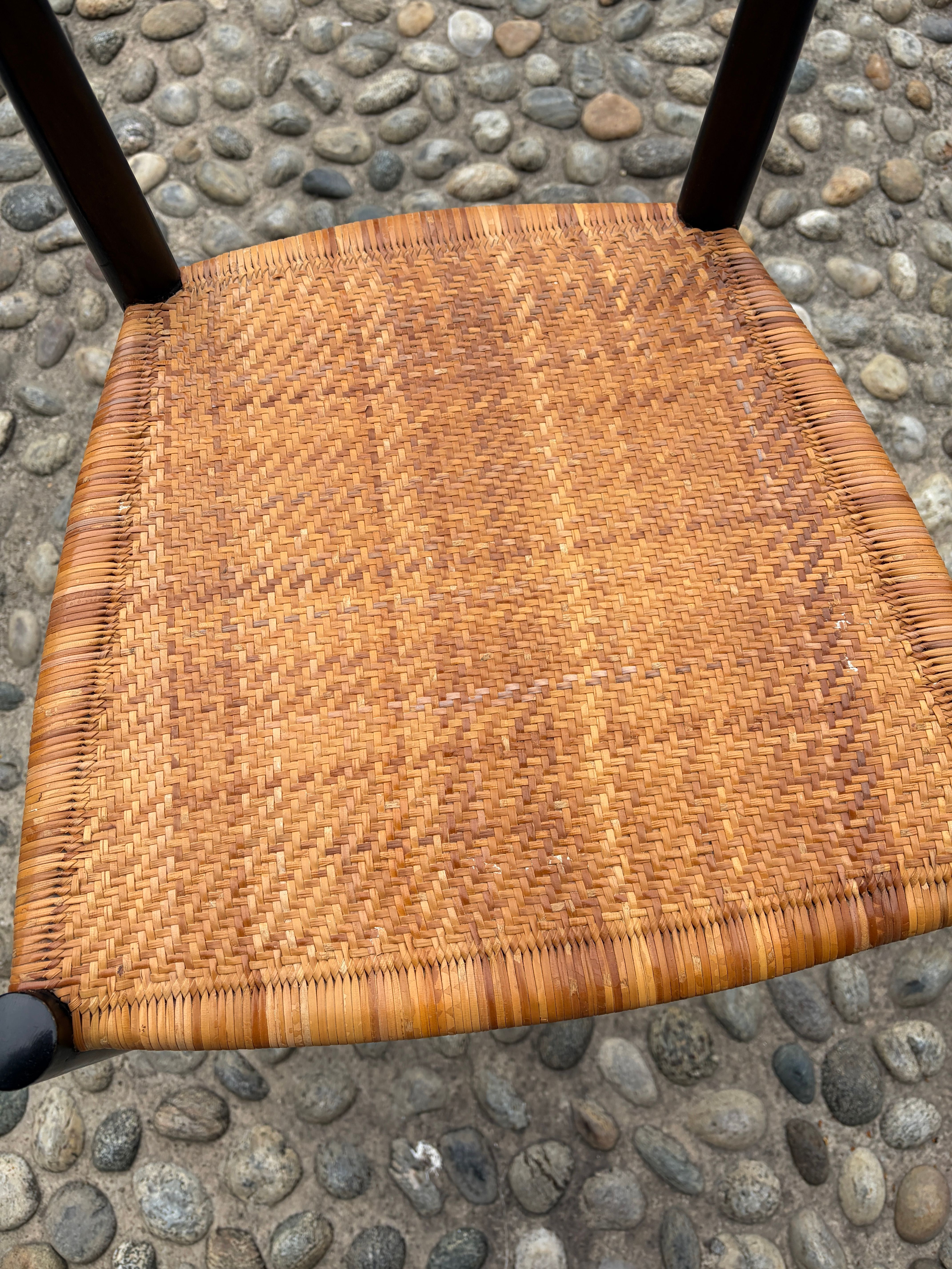 Set of 4 Chiavari Chairs (1960s) Details