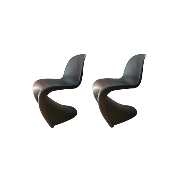 Set 2 Panton Chair Classics S in polypropylene (black), Vitra image