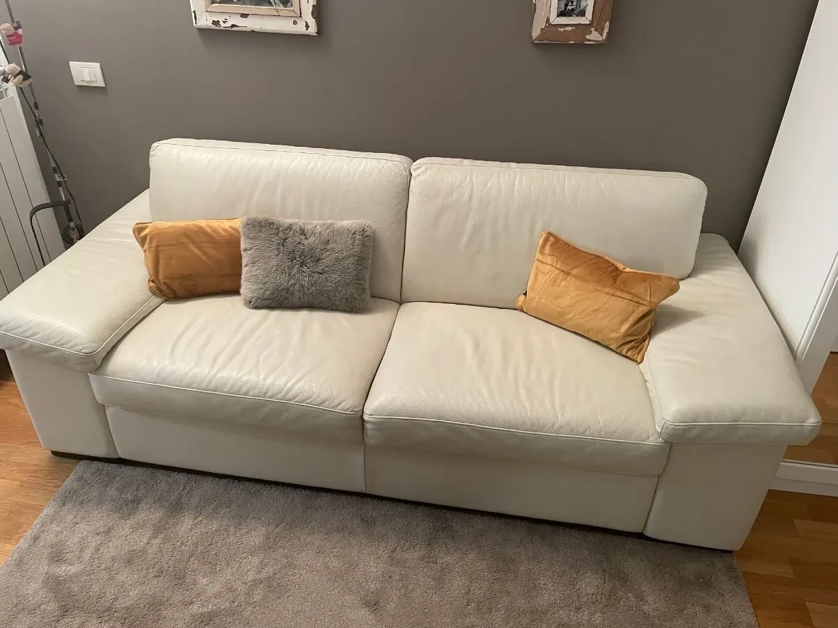 3-seater sofa in cream leather, Natuzzi 3