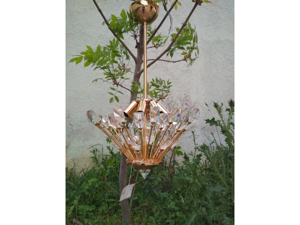 Gold plated chandelier with 8 lights Front