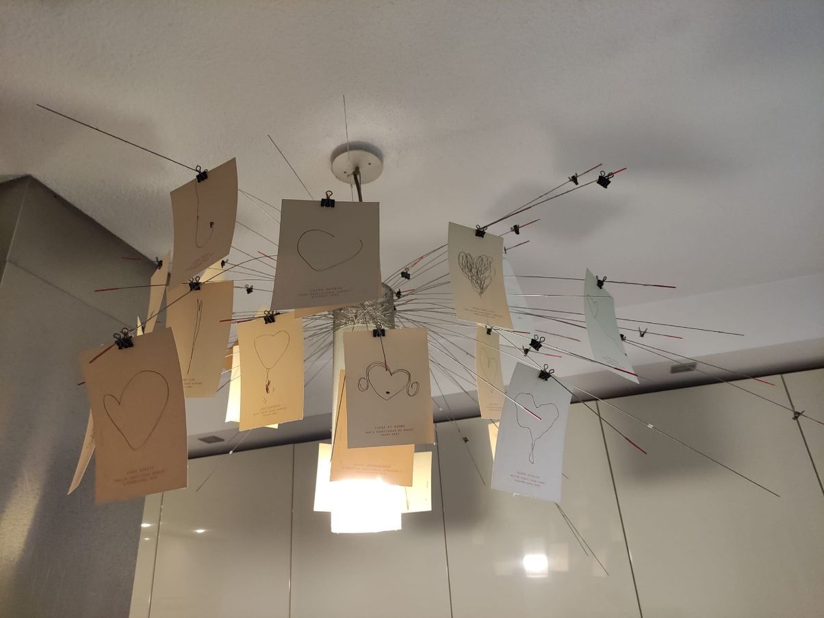 Lampada a sospensione contemporanea Zettel’z, Ingo Maurer Front