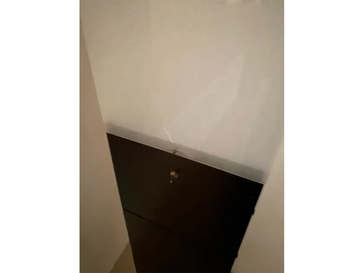 Lampada Meo con orologio e struttura in legno, Giorgetti 5