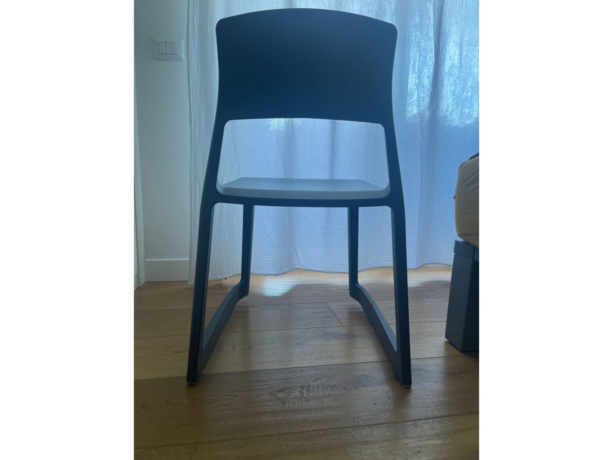 Tip Ton Chair by Edward Barber and Jay Osgerby Details