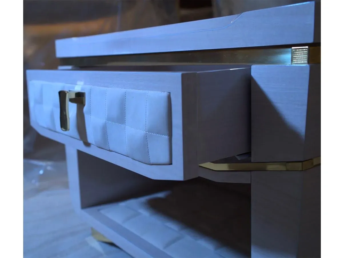 Diamond bedside table with 1 drawer in eucalyptus, Anacleto Mariani 1