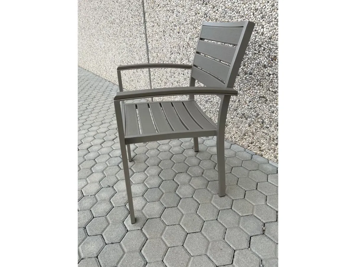Sedia da esterno in alluminio e legno, Janus et Cie 2