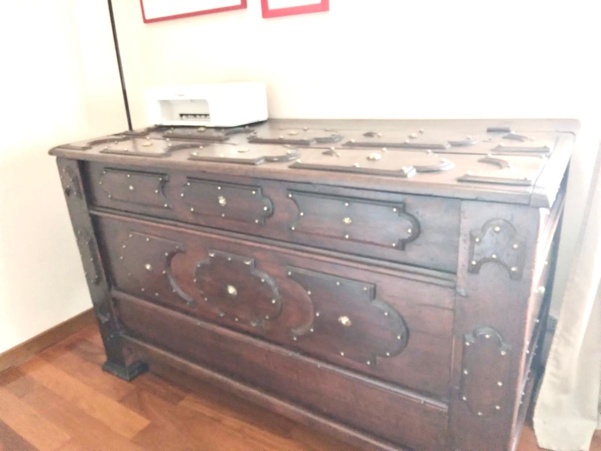 Vintage arcile in wood and brass ('600), Front