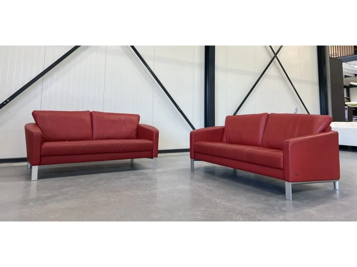 Set of 2 Onda Afm sofas in red leather, Rolf Benz image