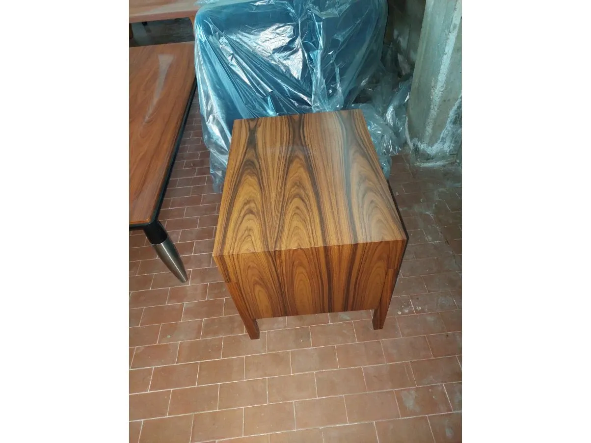 Comodino Meo in legno e cuoio, Giorgetti 3