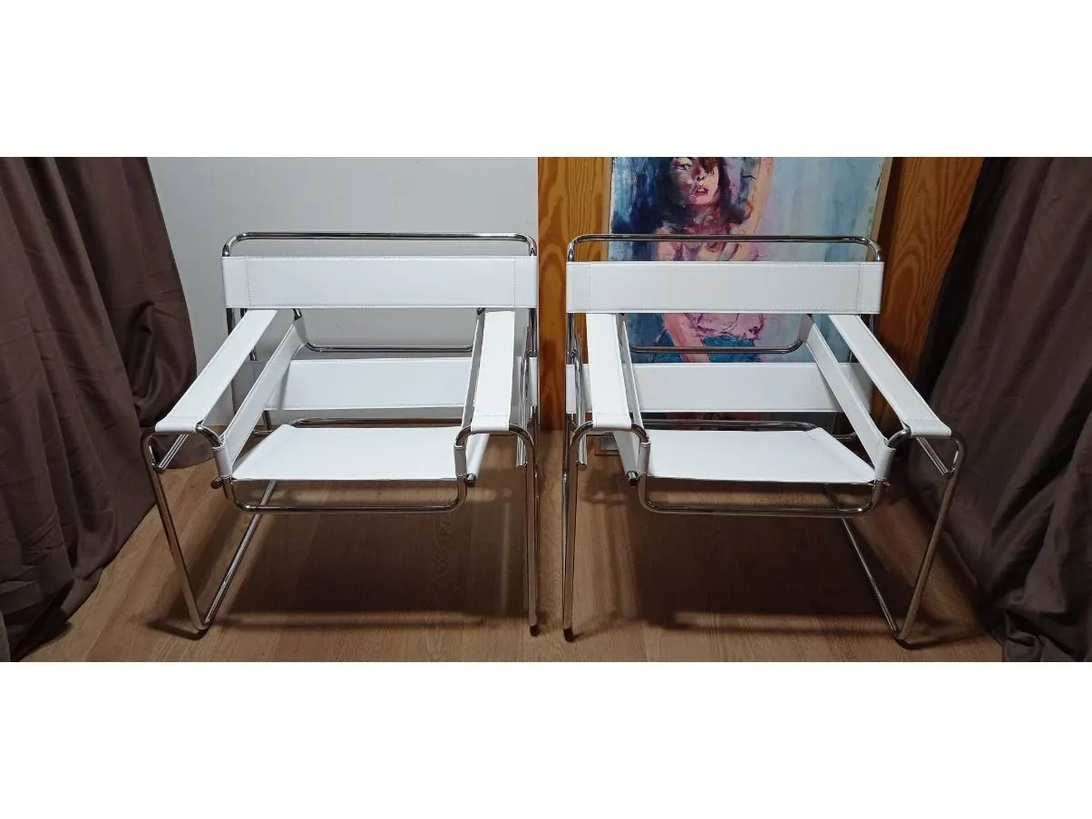 Set of 2 white Wassily armchairs in leather, Alivar 2