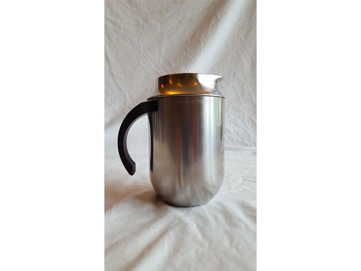 Caraffa termica linea Divitral in acciaio (anni '80), Alessi 