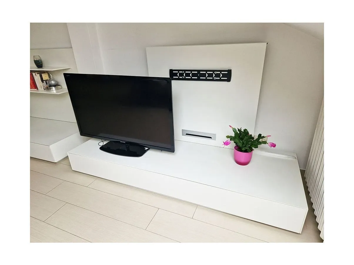 Mobile soggiorno bianco design moderno, MDF Italia 2
