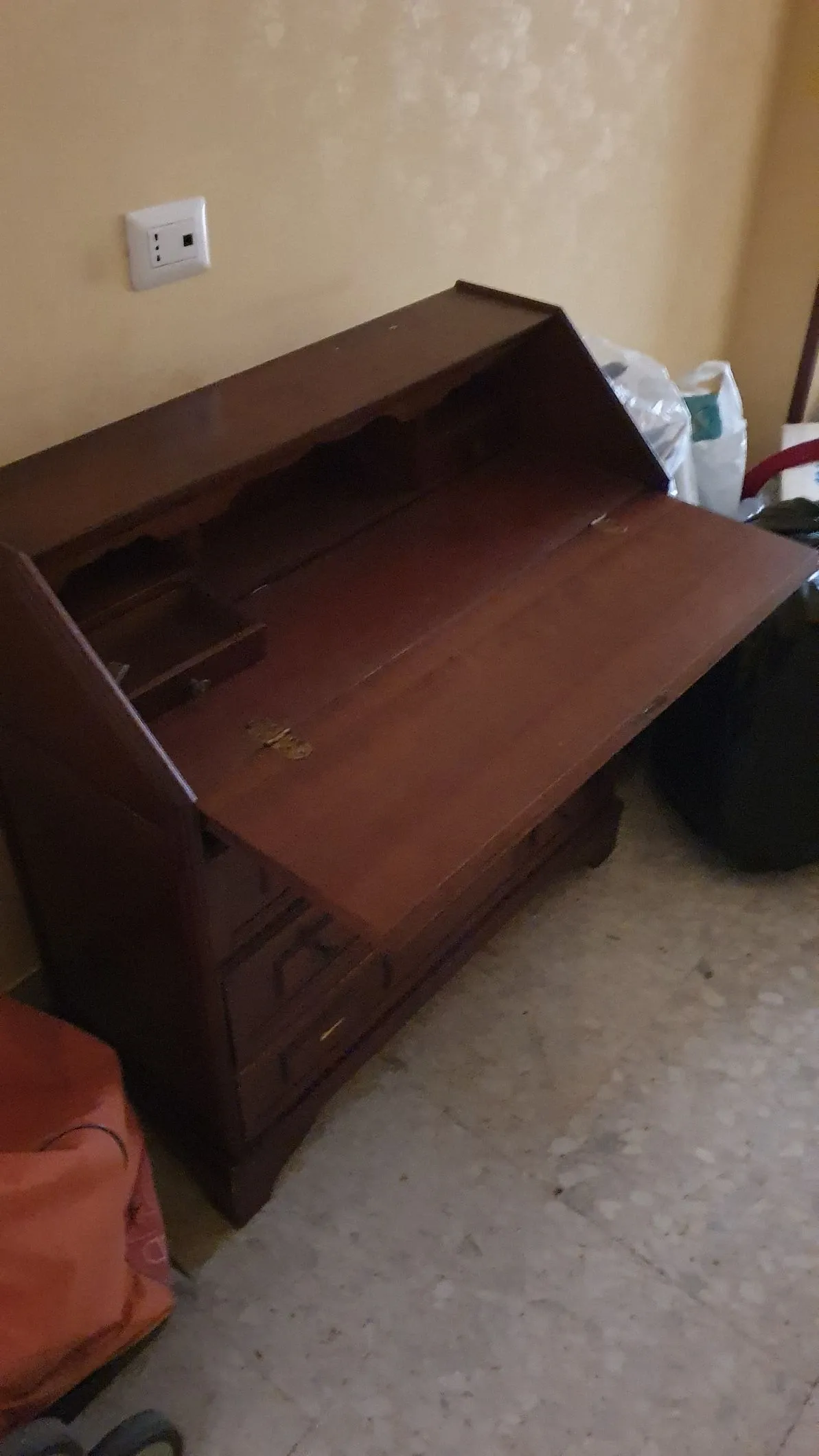 Vintage desk (1960s), 2