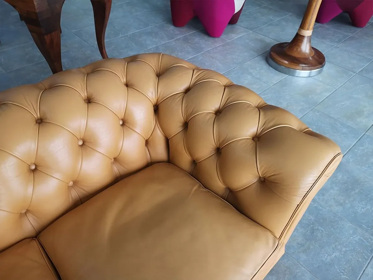 Chesterfield Sofa 2-Sitzer mit Knopfheftung (beige) 2