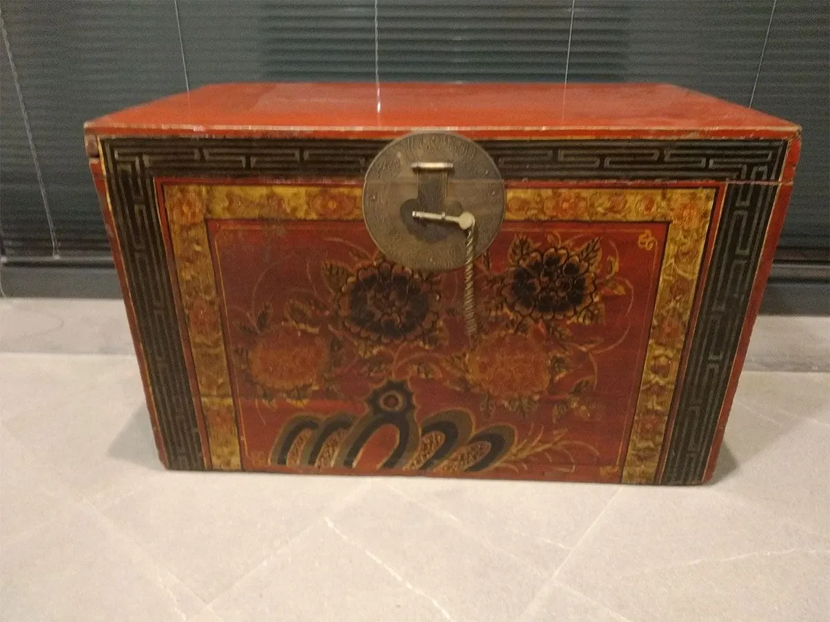 Chinese container trunk in fir wood, Antiqua Trade 1