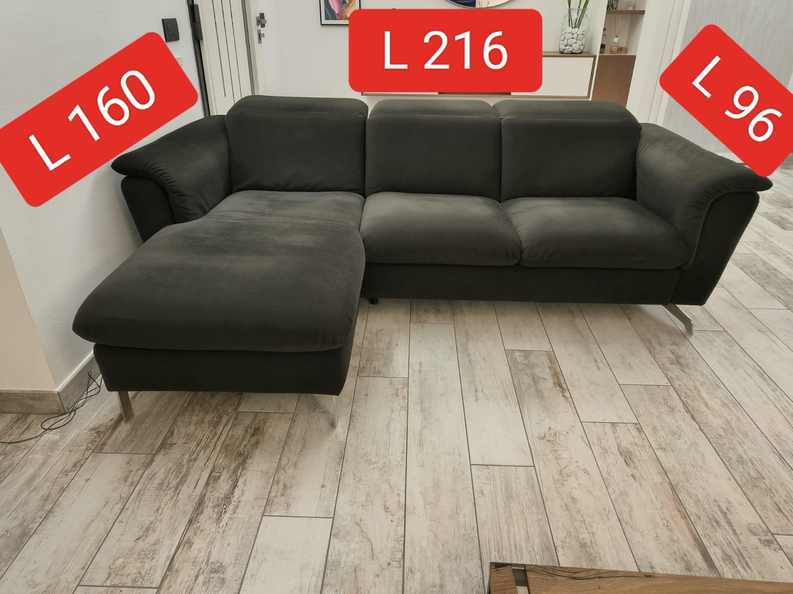 Divano 3 posti in tessuto grigio, Delta Salotti Front