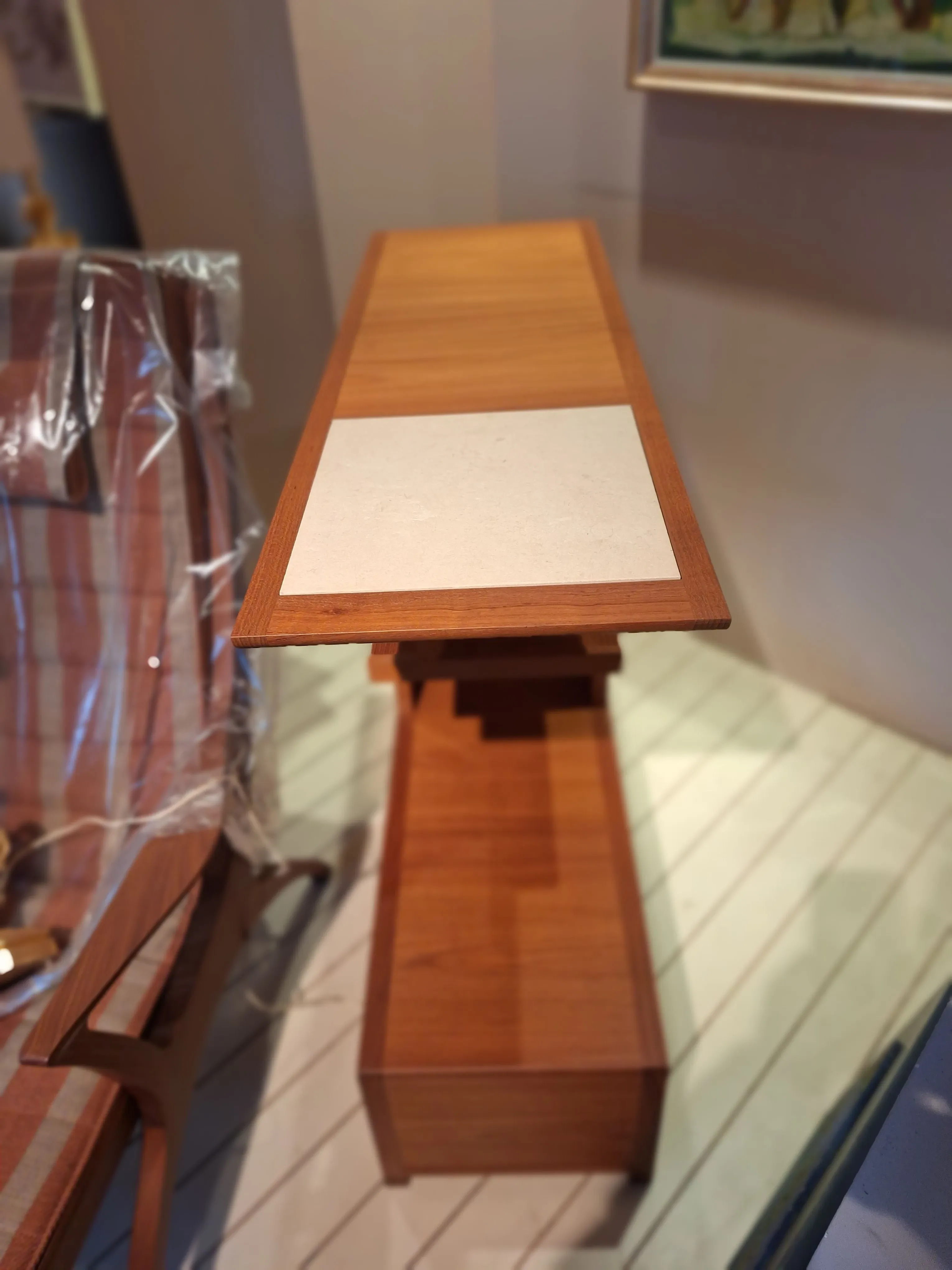Eos console in teak wood and white stone, Giorgetti 1