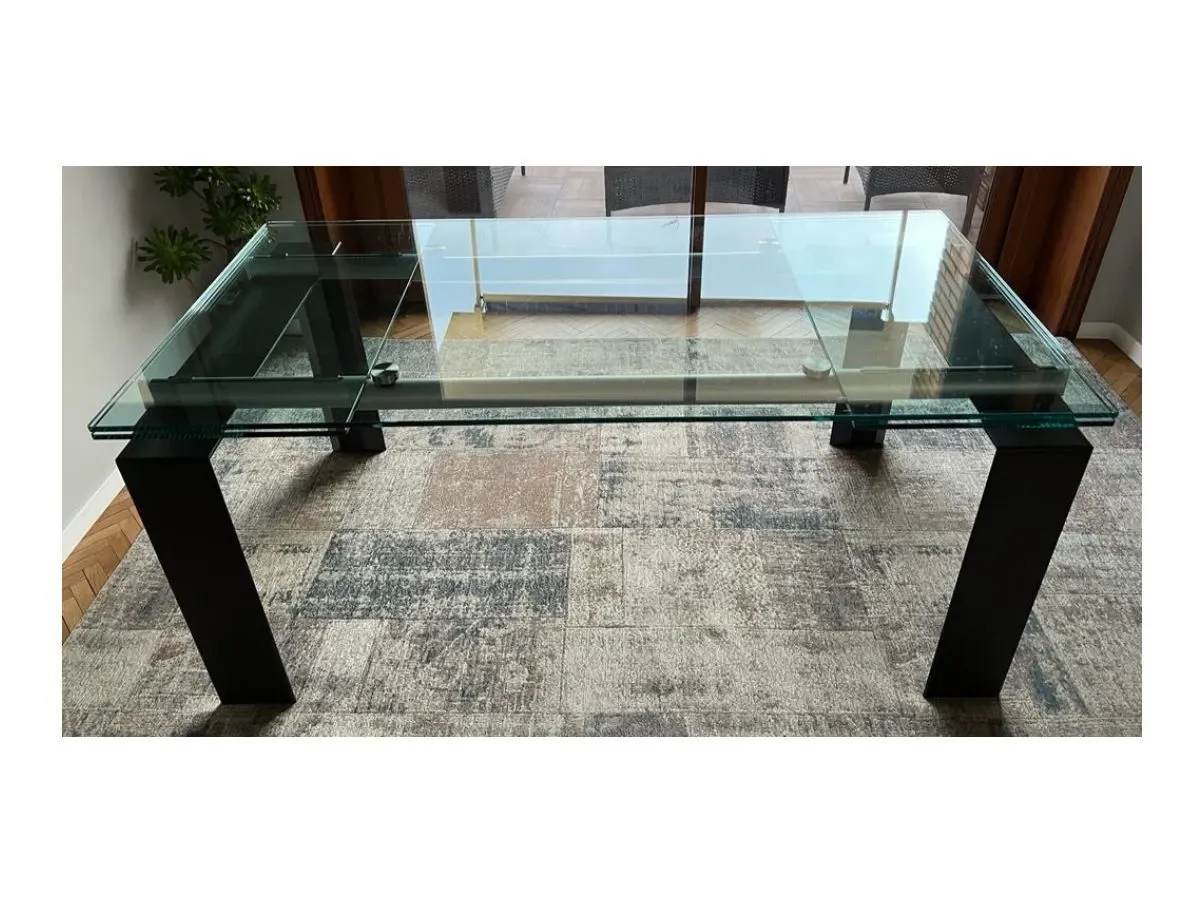 Stilt extendable table in glass, Desalto 8