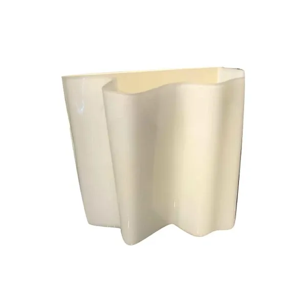 Logico wall lamp in opal glass, Artemide 