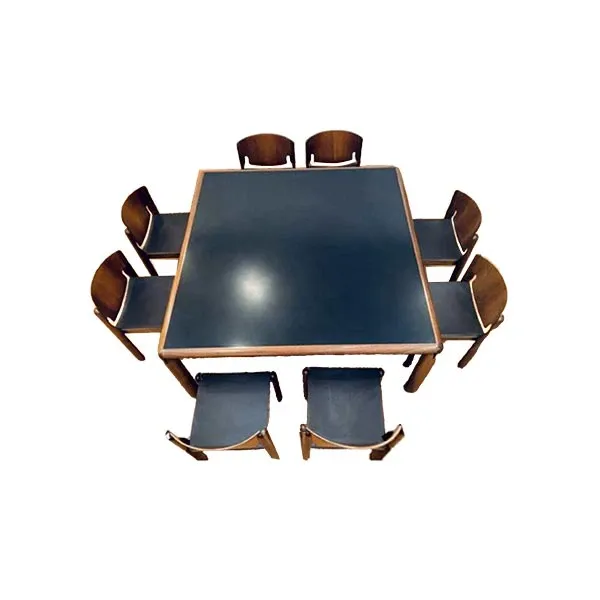 781 table set with 8 122 chairs by Vico Magistretti, Cassina image