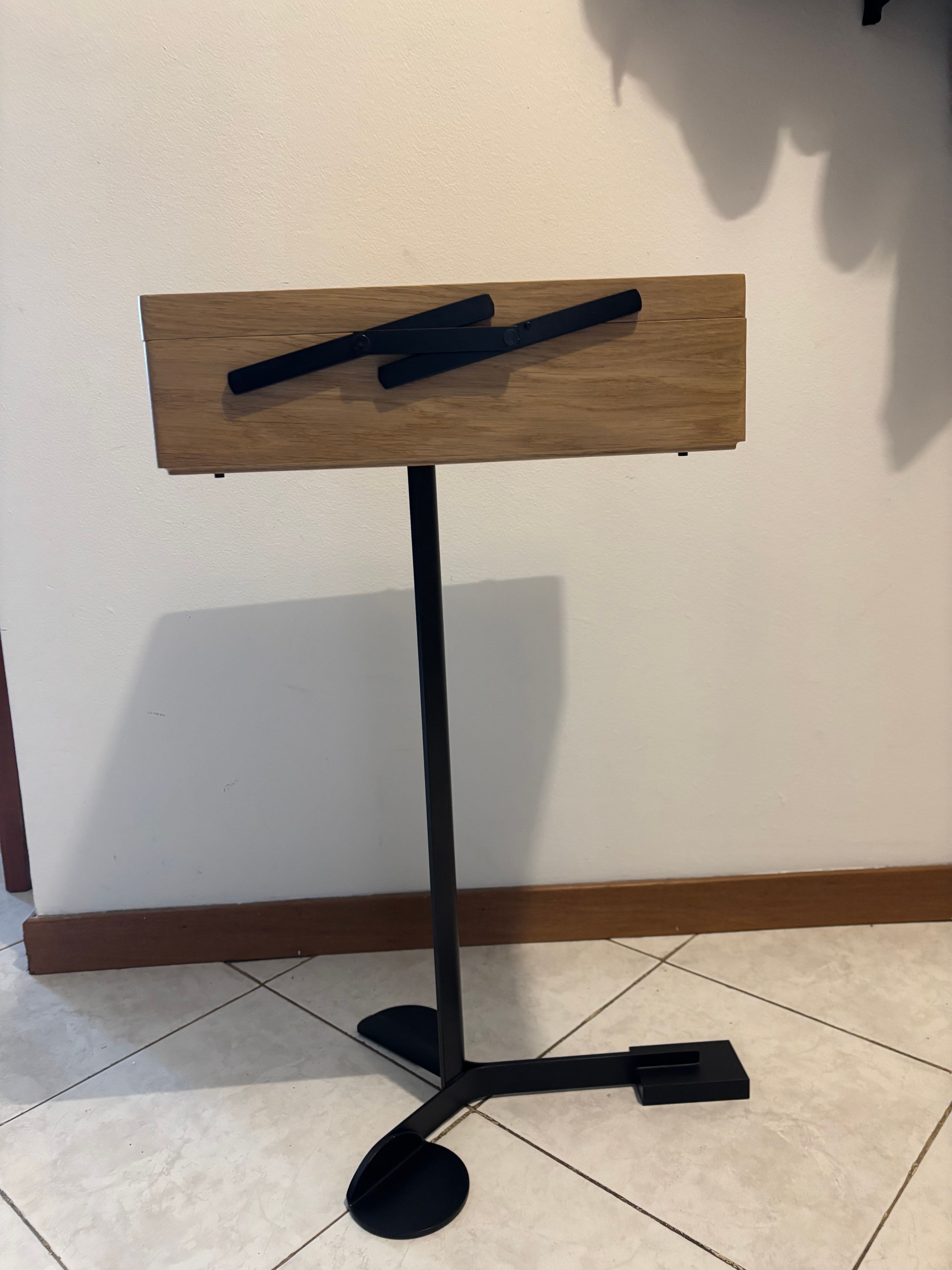 Tavolino Comodo in legno di Achille Castiglioni e Giancarlo Pozzi Side