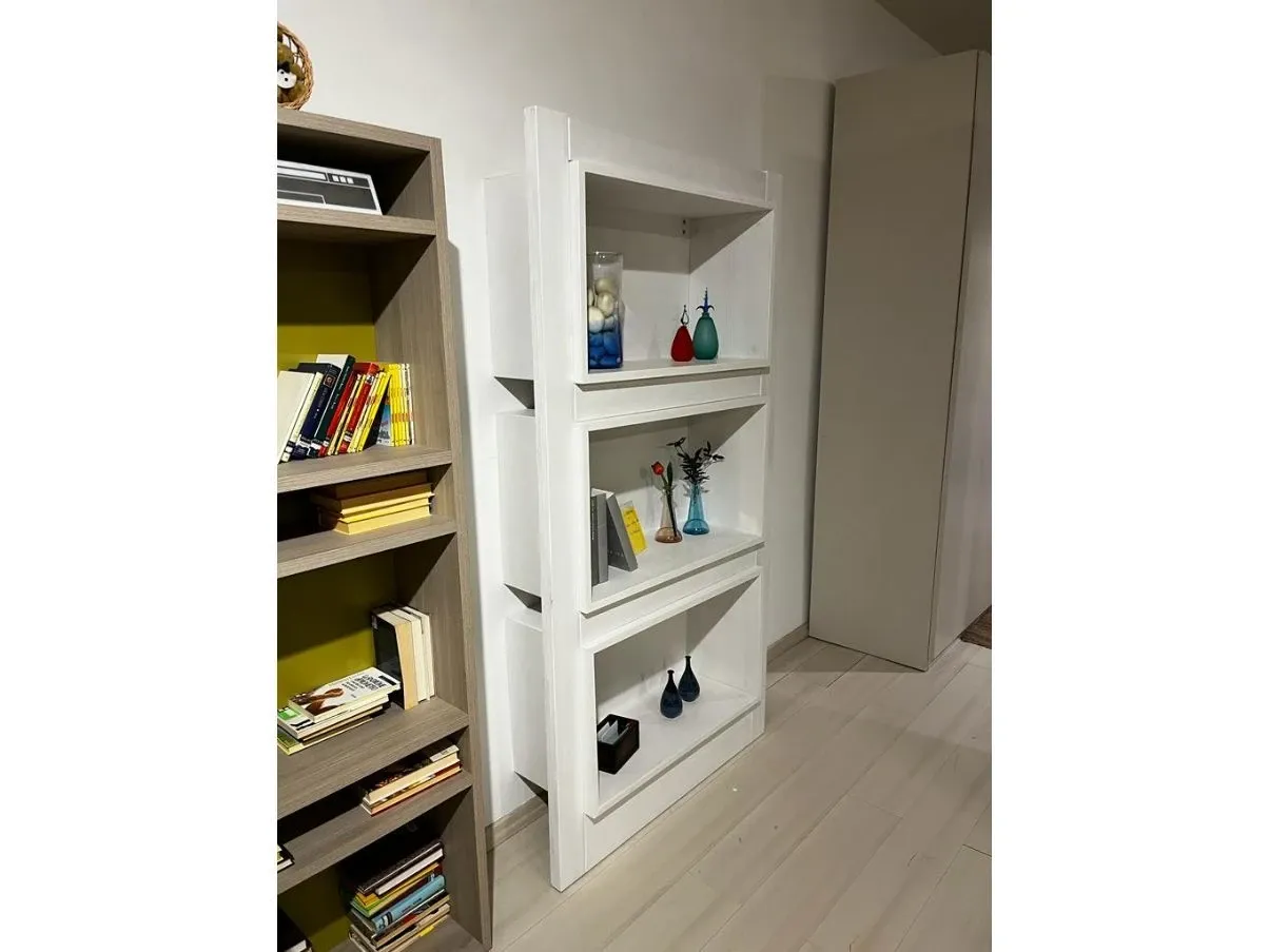 White blockboard spruce bookcase, Cia 7