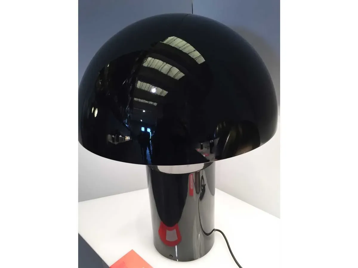 Atollo 233 (black), Oluce 1