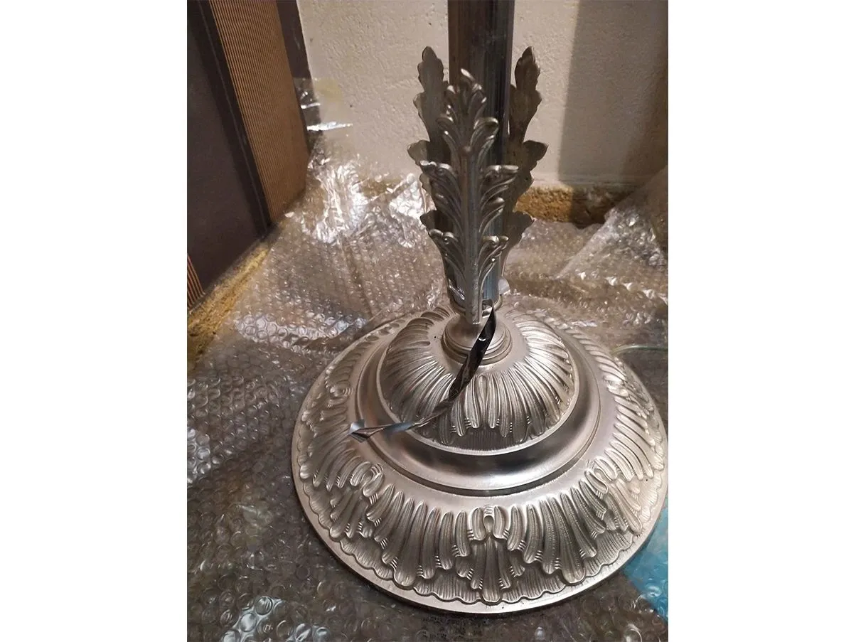 Lampada da terra in argento e seta, Epoque by Egon Furstenberg 3