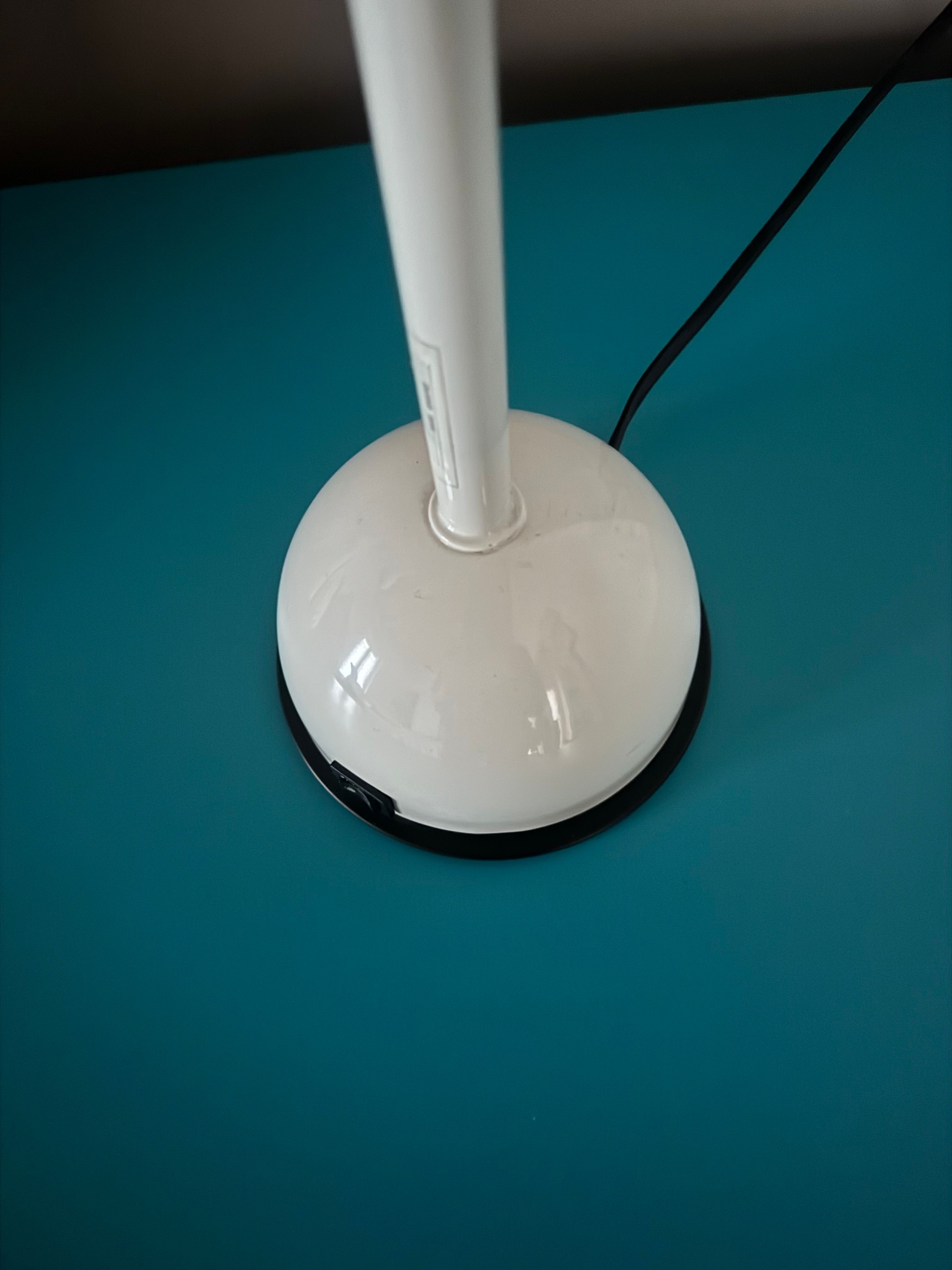 Lampada da tavolo Stringa 1 di Hans Ansems (anni '70/'80) Details