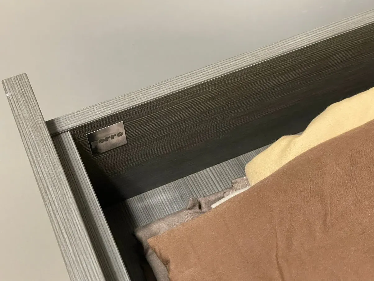 6-door wardrobe in white lacquered oak, Porro 7