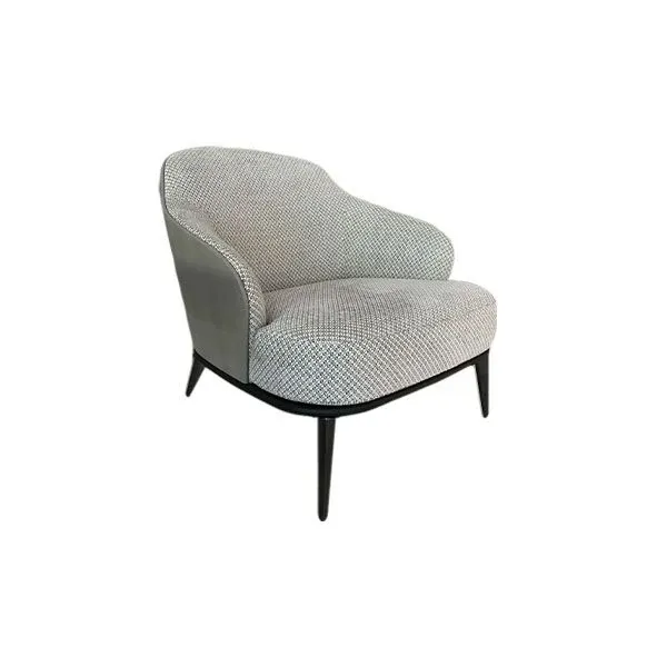 Poltrona Leslie con braccioli in pelle e tessuto, Minotti 3