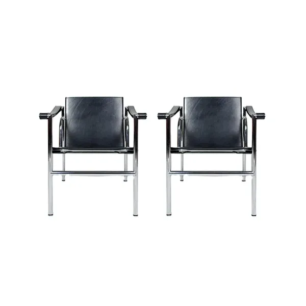 Set of 2 LC 1 armchairs by Le Corbusier in leather, Alivar 9