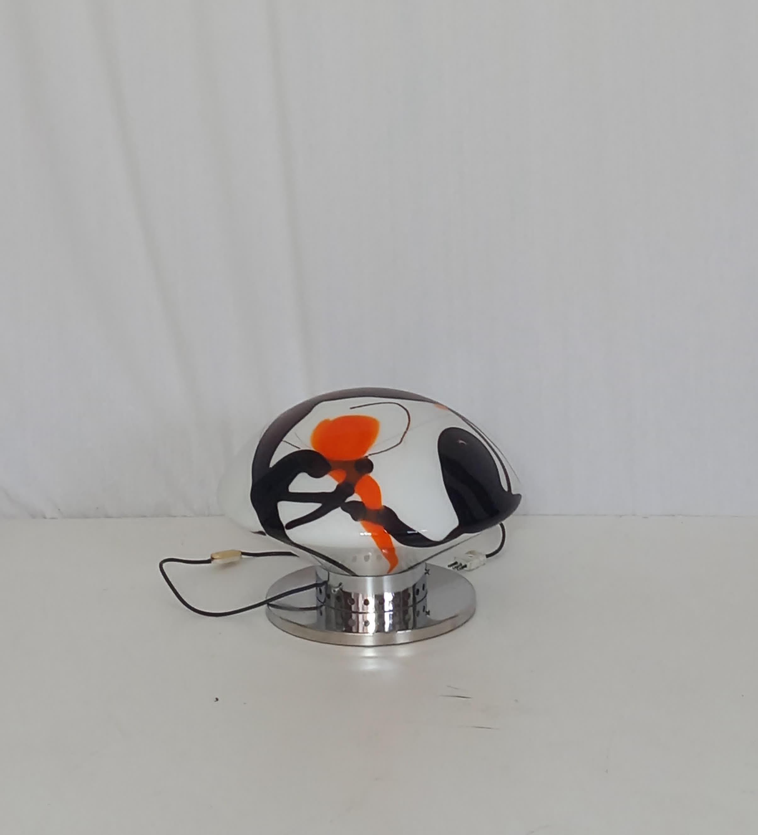 Vintage Tischlampe aus Opalglas, mehrfarbig, 50er Jahre Main