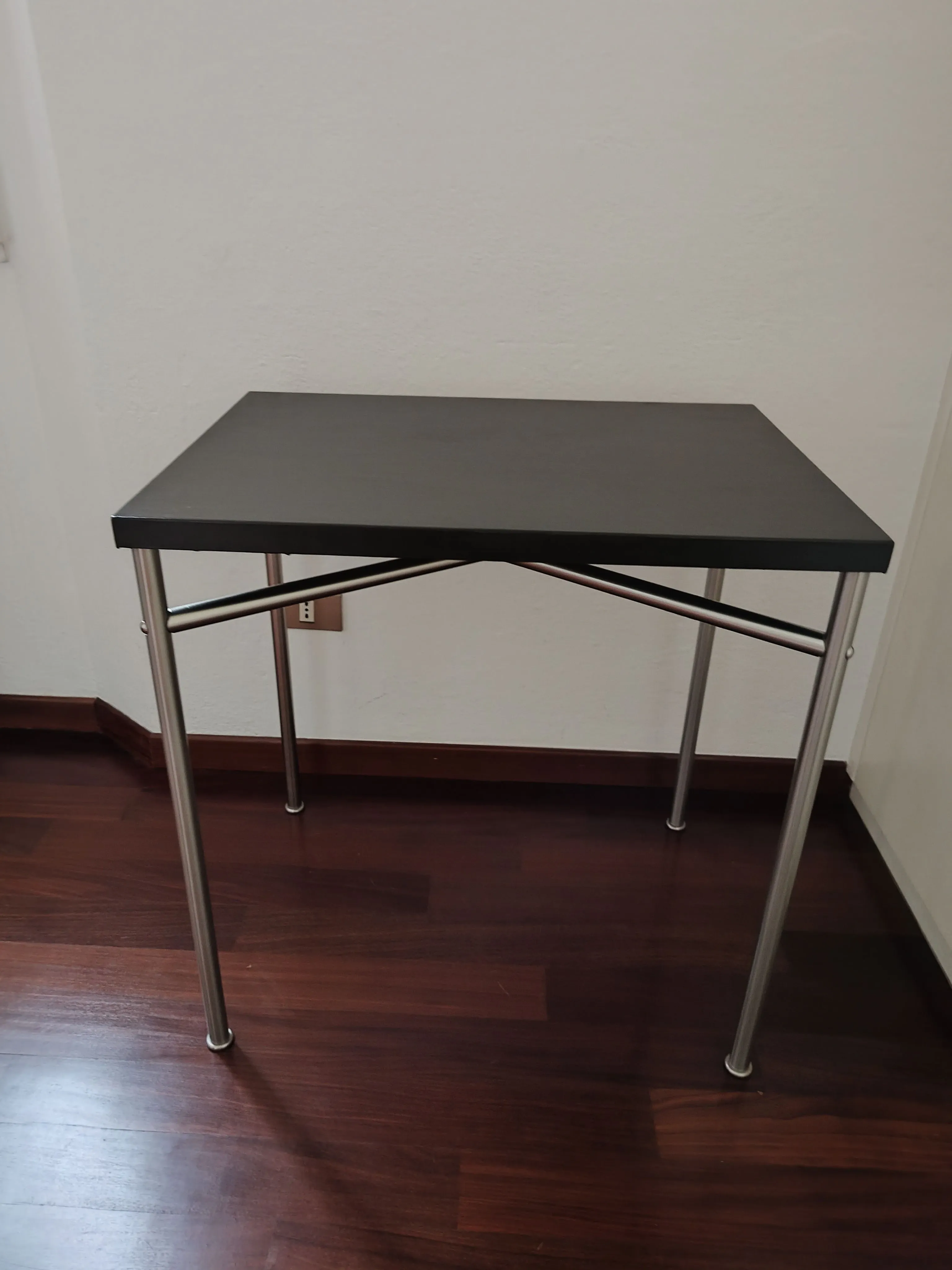 Esprit Nouveau table Le Corbusier and Pierre Jeanneret 2