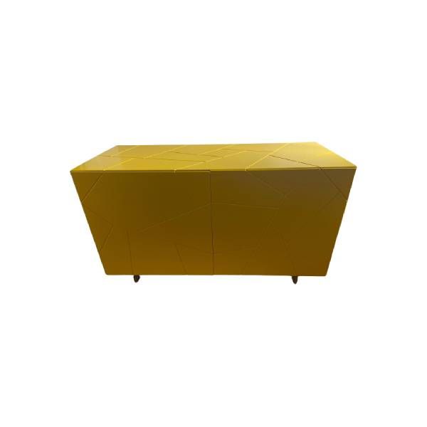 Segno sideboard in yellow lacquered wood, Riflessi image