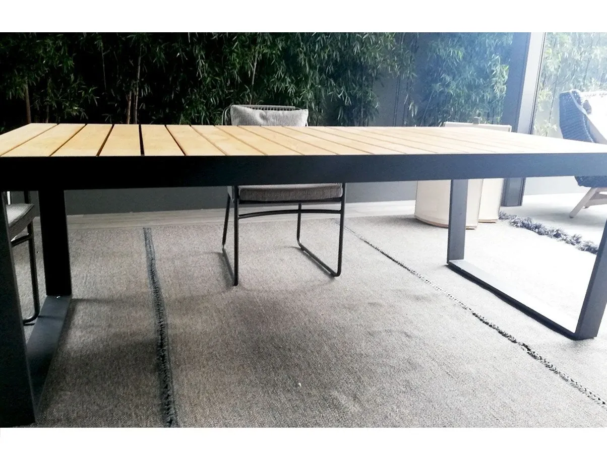 Spinnaker extendable table 4