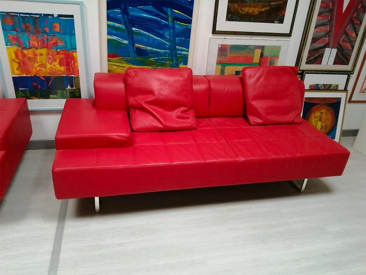 Quadra modular sofa in red leather, Poltrona Frau 2