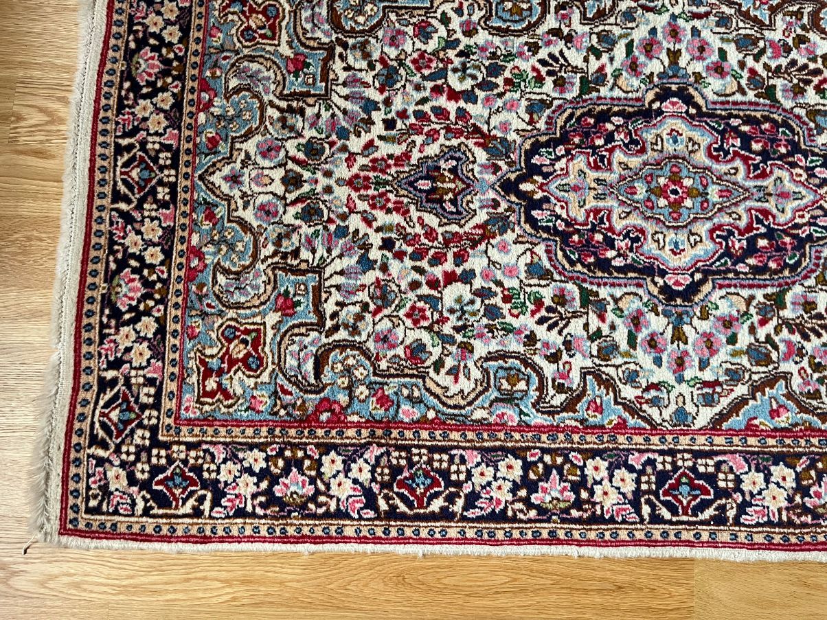 Tappeto perisano Kirman Laver, Optional7