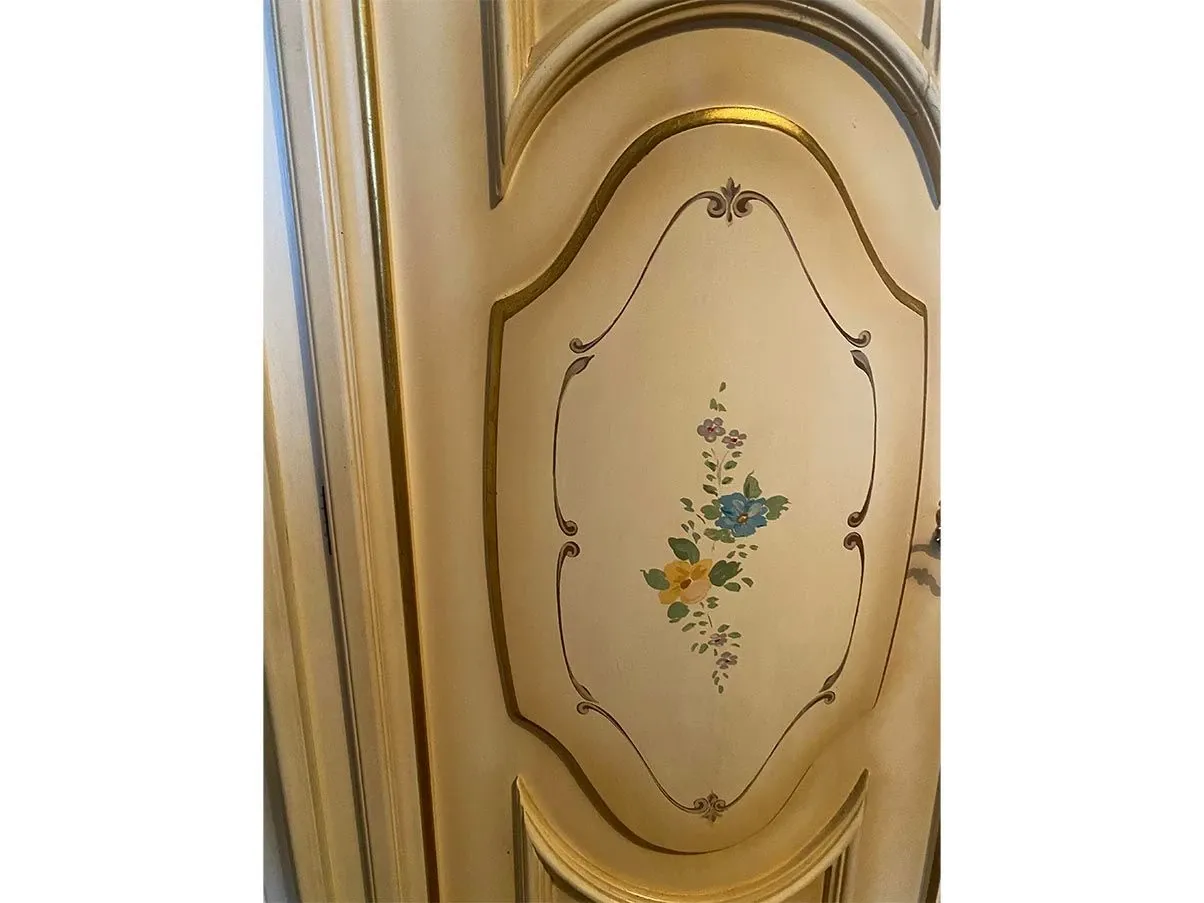 Vintage wardrobe with chest of drawers and mirror 4