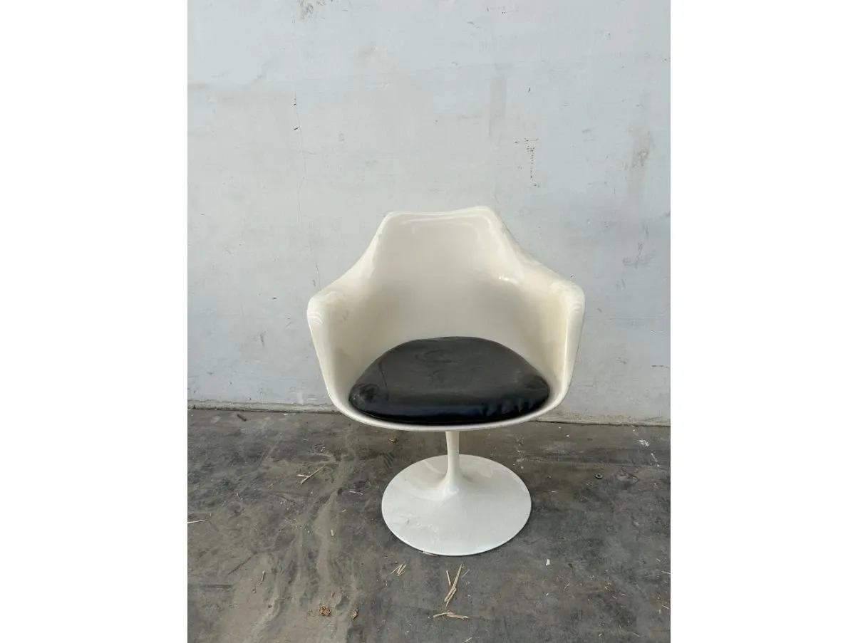 Sedia girevole Tulip Eero Saarinen, Knoll International  image