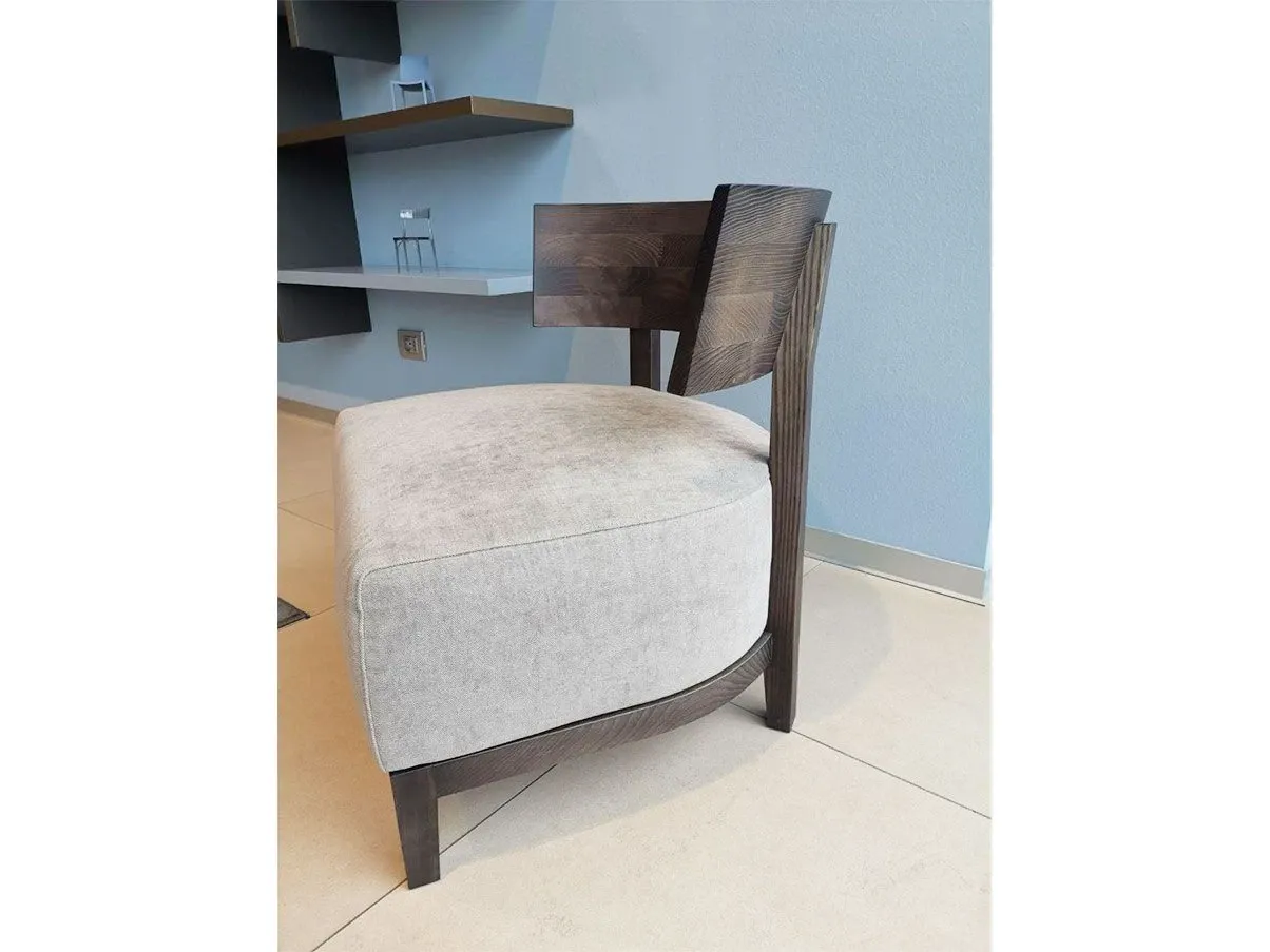 Thomas upholstered wooden armchair, Flexform 3