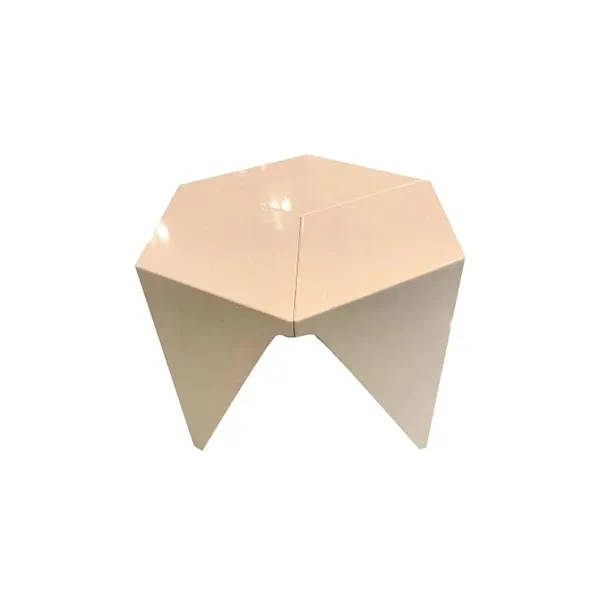 Prismatic coffee table by Isamu Noguchi in aluminum, Vitra image