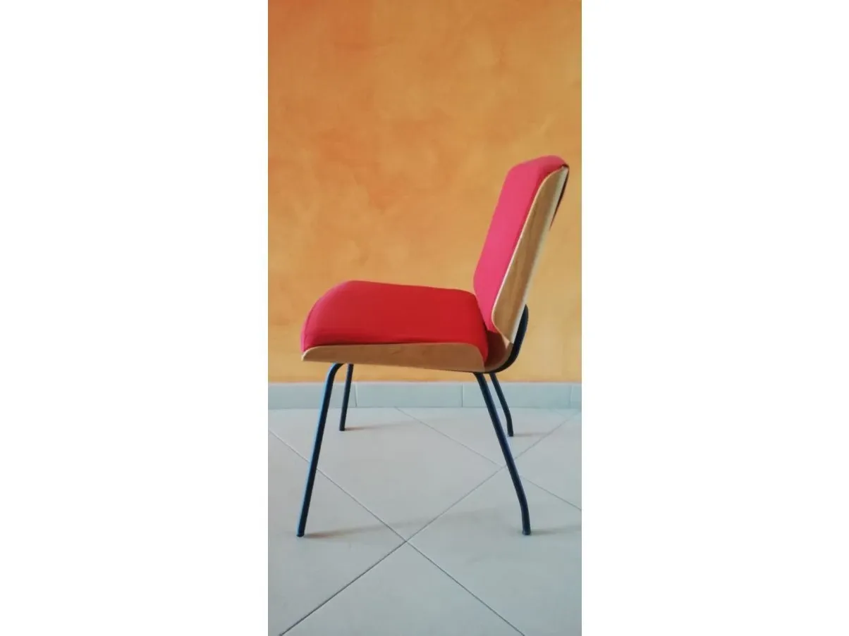 Sedia vintage in stoffa rossa (anni '60), 2